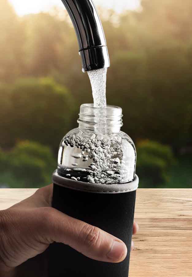 Leitungswasser in Trinkflaschen abfüllen - eine nachhaltige Idee