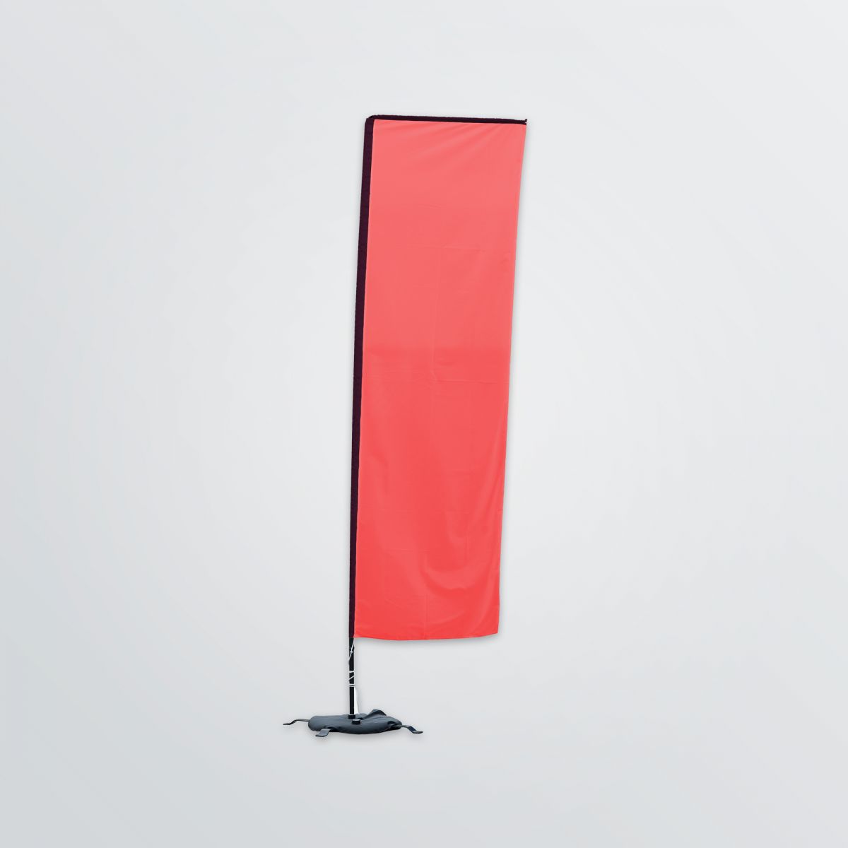 Individualisierbare Beachflag in Rechteckform zum Aufstellen als Frontansicht - Farbbeispiel rot