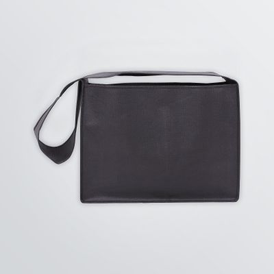 carry shoppingbag with long carrying straps - colour example black